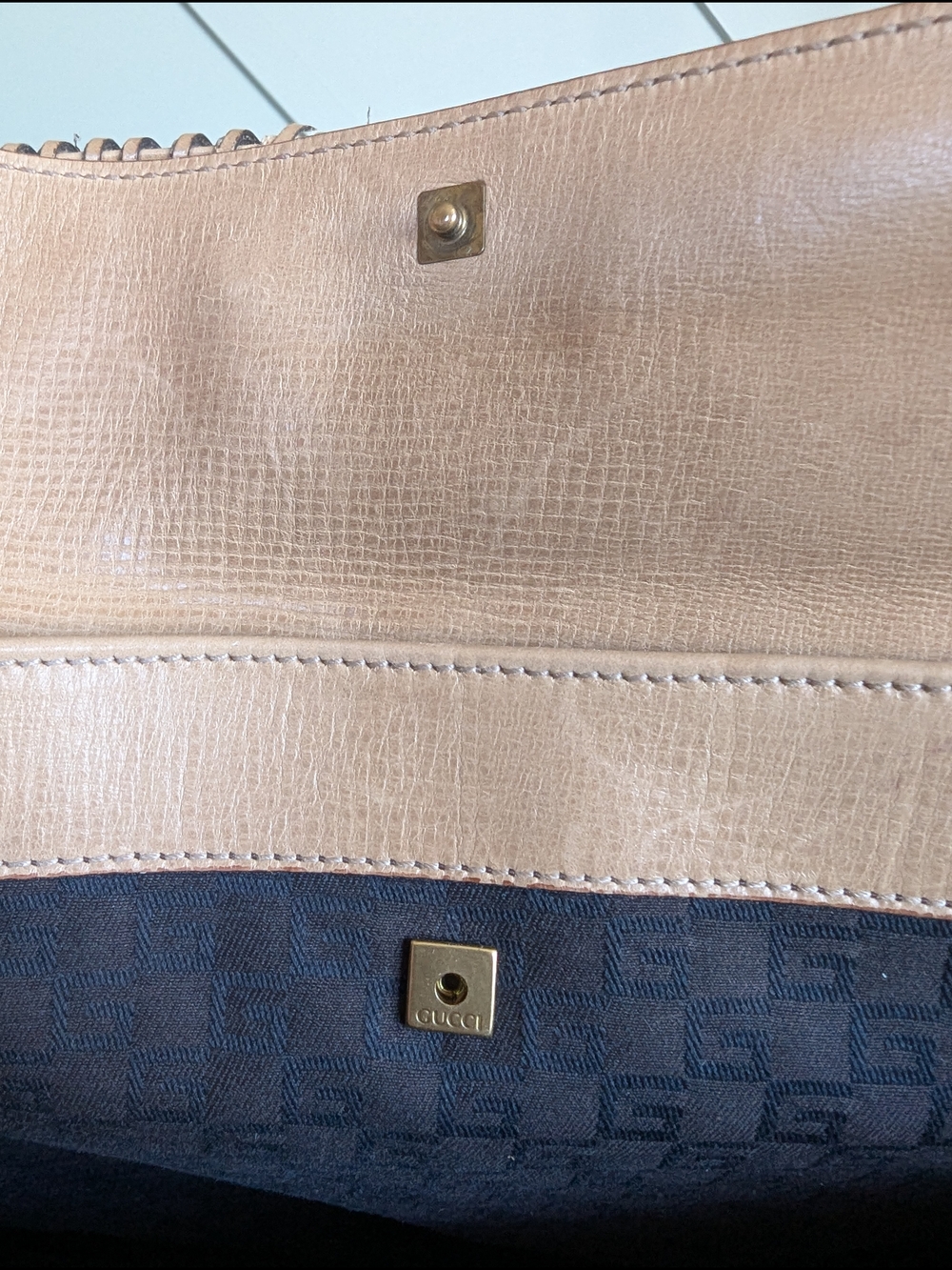 Gucci Beige Leather Whipstitch Tote - Picture 12 of 16
